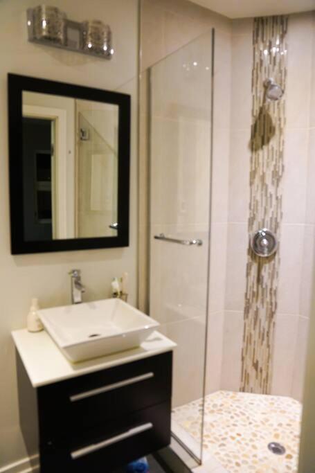 Nice And Cozy. Sleeps 5. Appartement Chicago Buitenkant foto